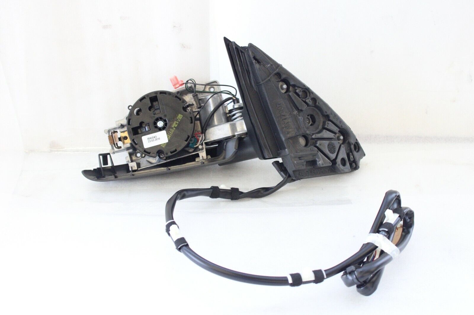 Audi A4 S4 2002 2003 2004 2005 2006 2007 2008 OEM Mirror Base Assembly Front LH