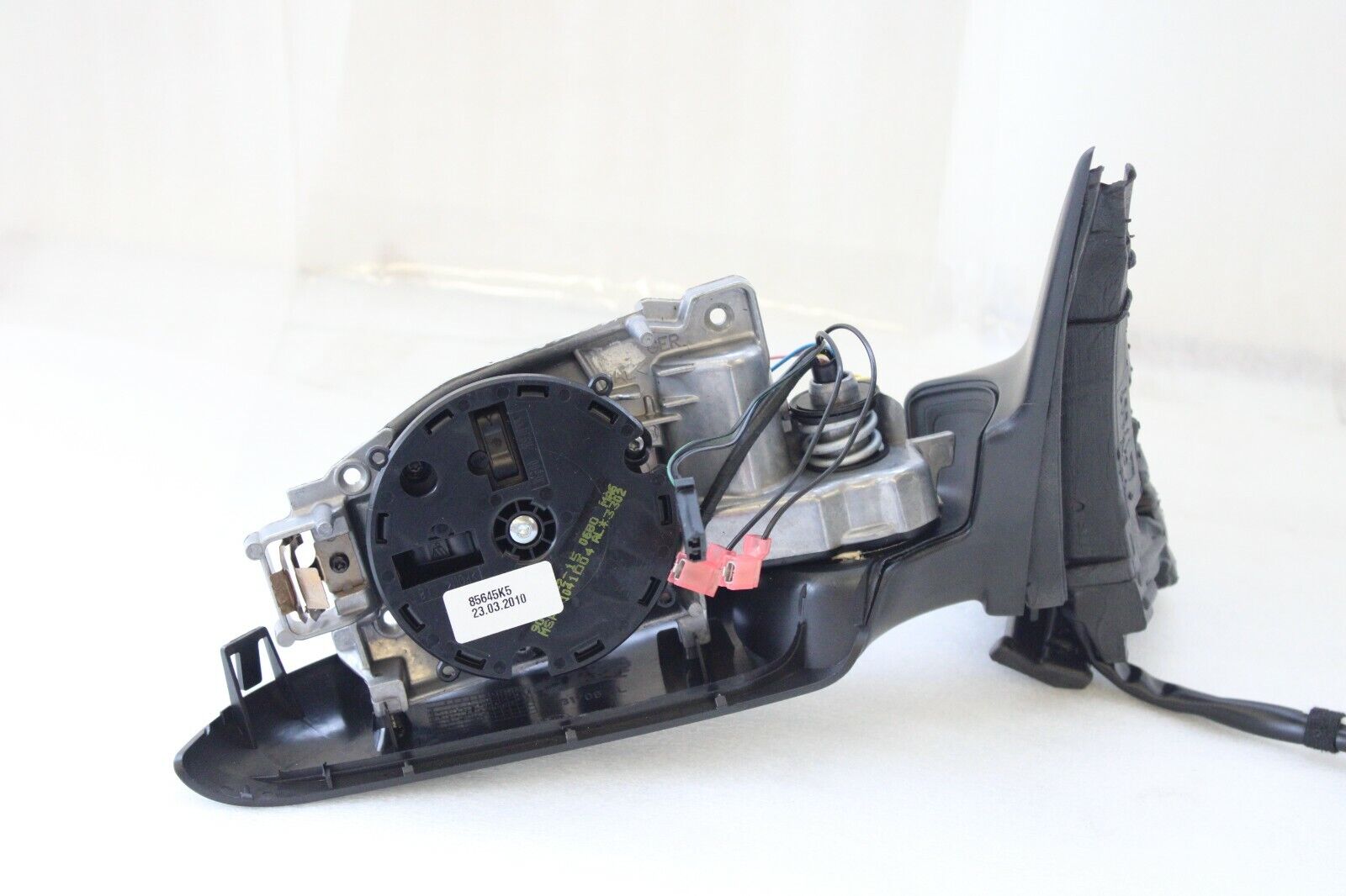 Audi A4 S4 2002 2003 2004 2005 2006 2007 2008 OEM Mirror Base Assembly Front LH - Image 2