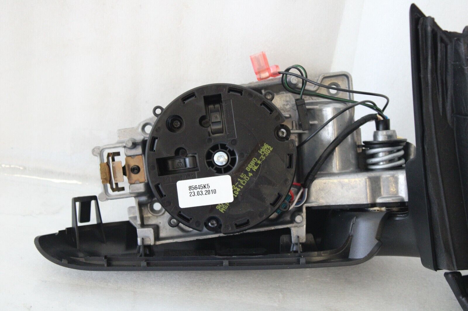 Audi A4 S4 2002 2003 2004 2005 2006 2007 2008 OEM Mirror Base Assembly Front LH - Image 4