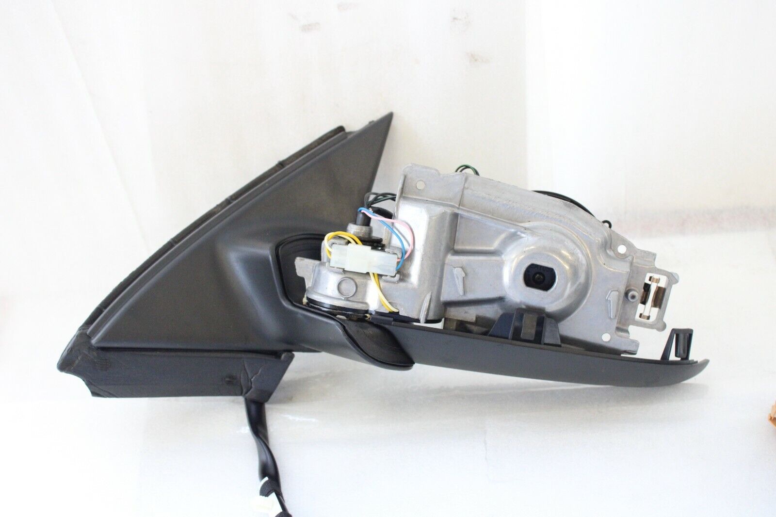Audi A4 S4 2002 2003 2004 2005 2006 2007 2008 OEM Mirror Base Assembly Front LH - Image 6