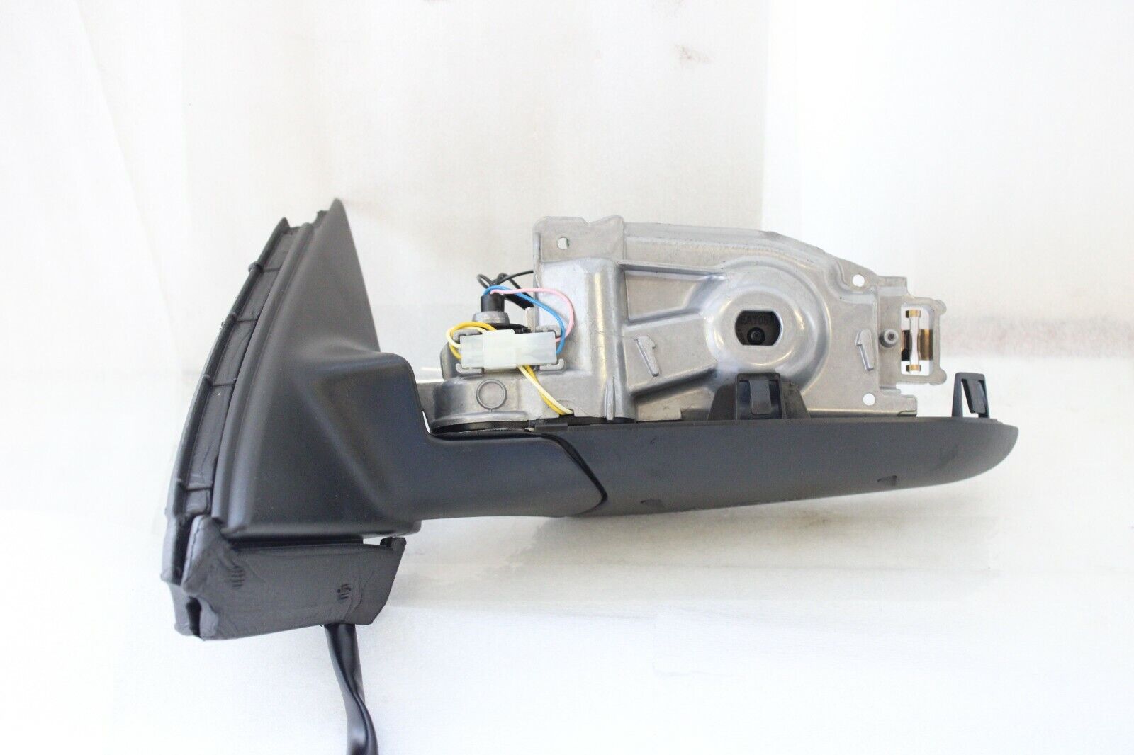 Audi A4 S4 2002 2003 2004 2005 2006 2007 2008 OEM Mirror Base Assembly Front LH - Image 9
