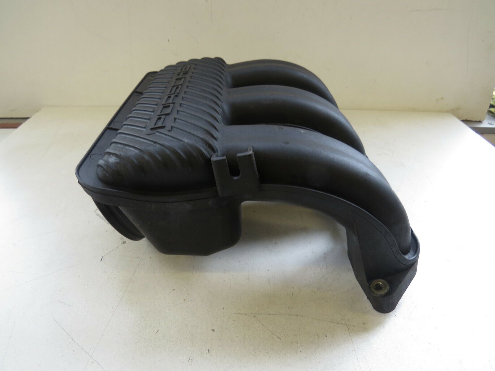 Porsche 911 1999-2004 OEM Engine Intake Inlet Manifold Plenum Air Commutation - Image 7