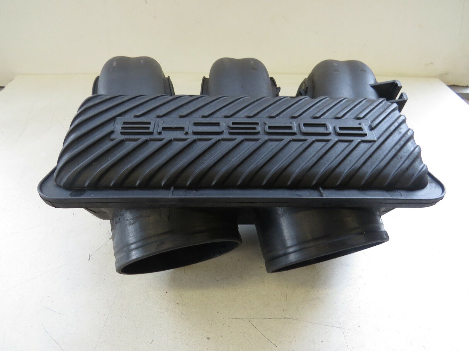 Porsche 911 1999-2004 OEM Engine Intake Inlet Manifold Plenum Air Commutation - Image 8