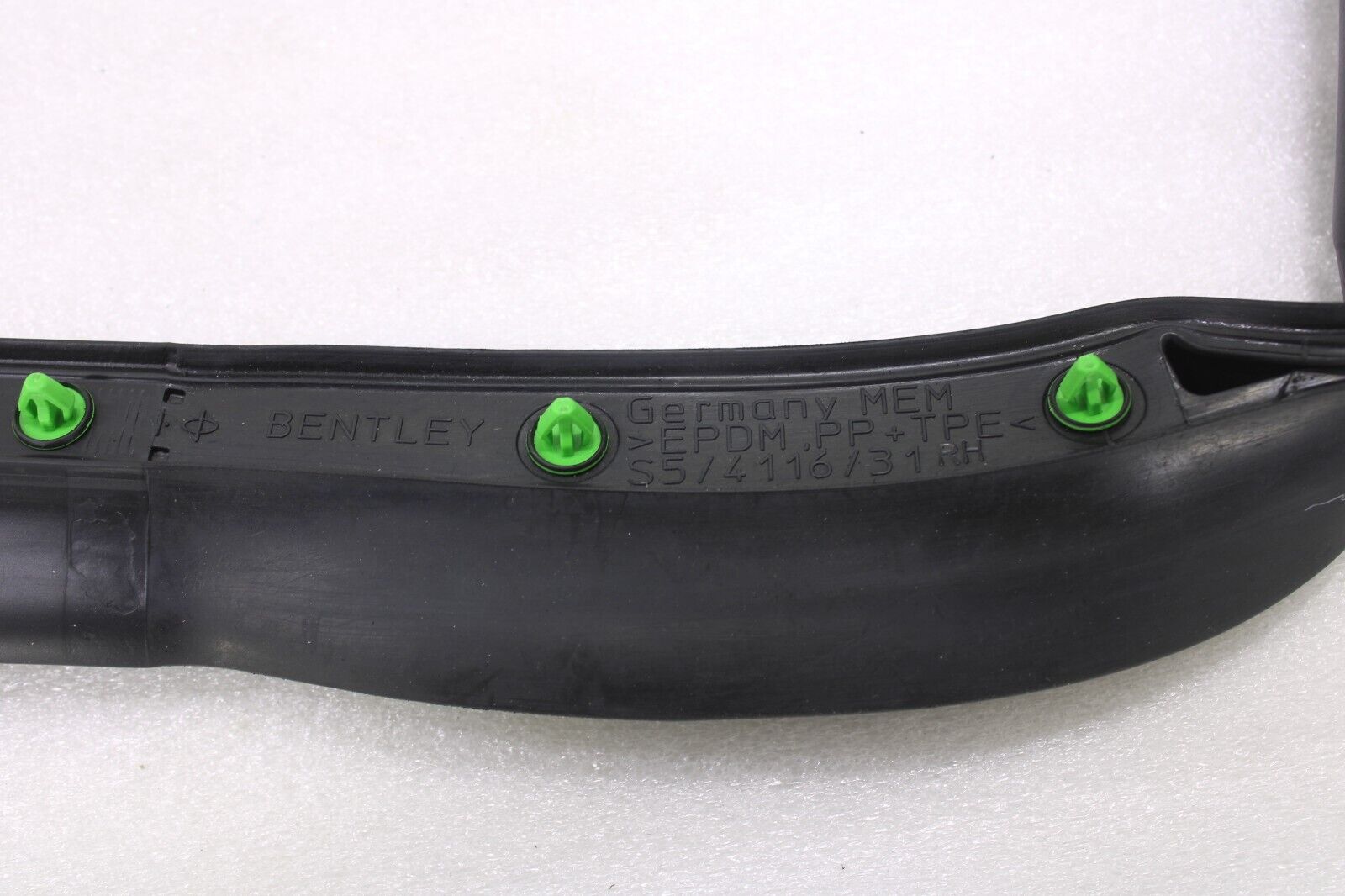 Bentley Continental GT OEM New Door Seal Door Molding Rear Right - Image 5