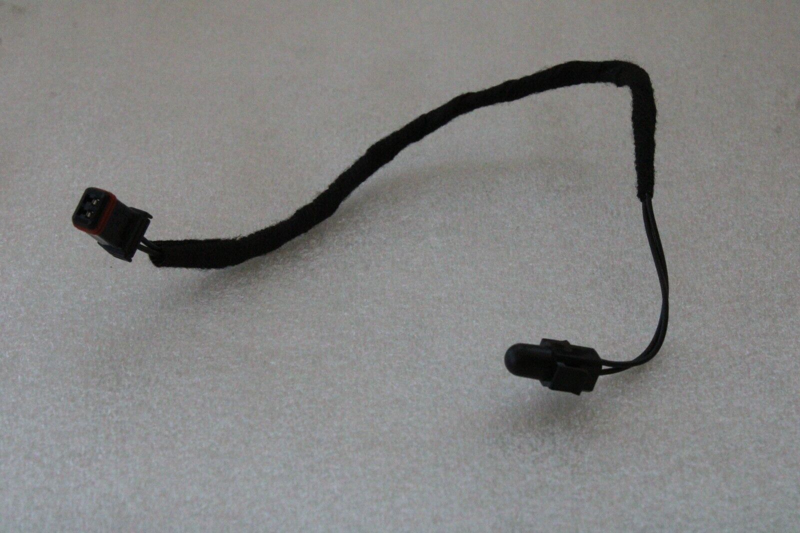 Jaguar XF XJ 2009-2015 2016 2017 2018 2019 2020 2021 OEM AmbientAir Temp. Sensor - Image 3