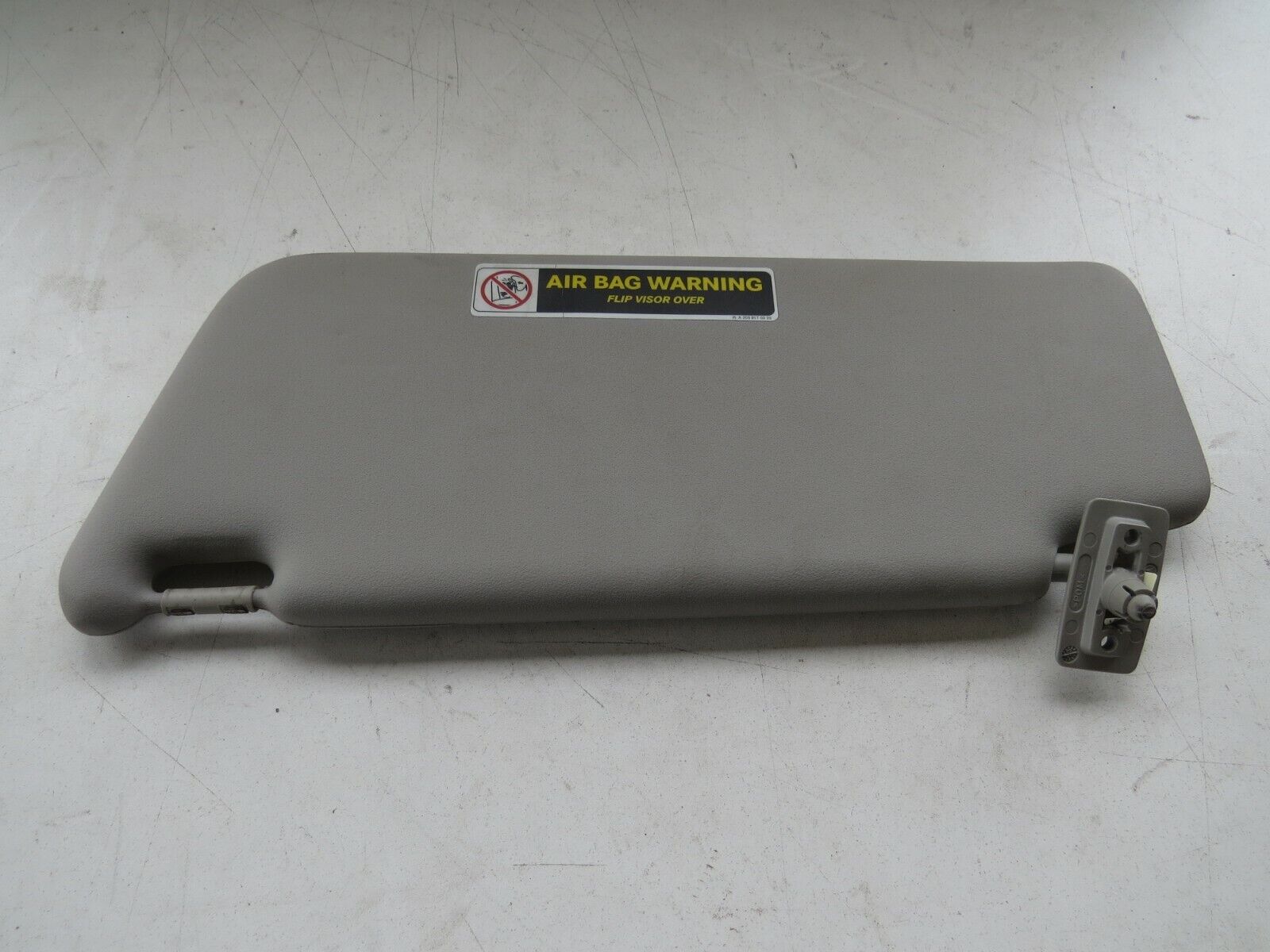 Mercedes W203 C230 C320 2001-2004 2005 2006 2007 OEM Sun Visor Front Right - Image 4