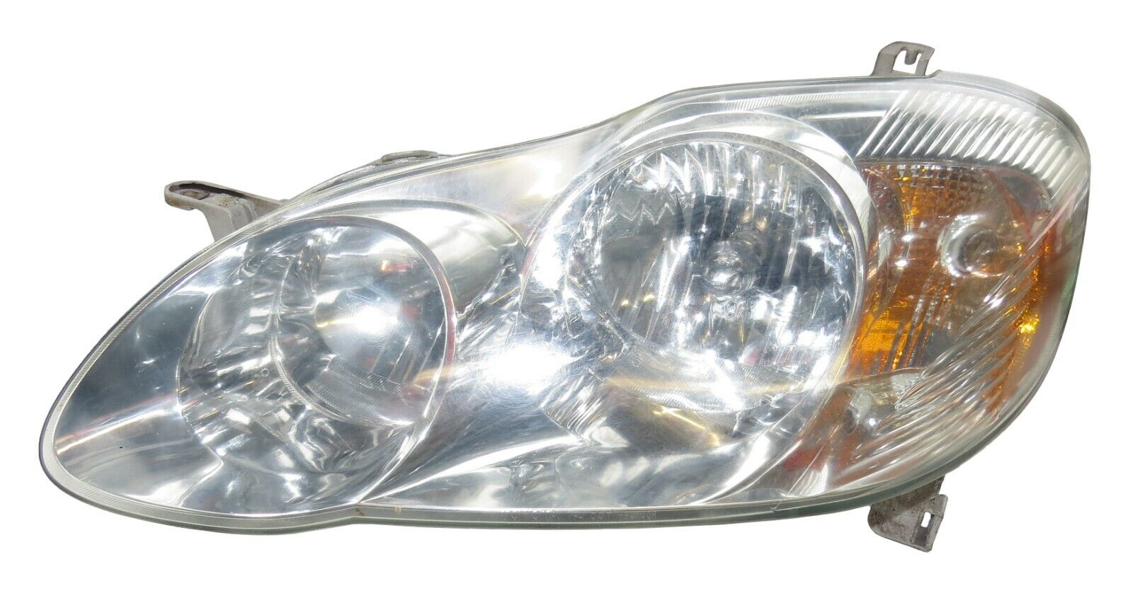Toyota Corolla 2003-2005 OEM Left Side Headlight Projector Headlamps Housing - Image 2