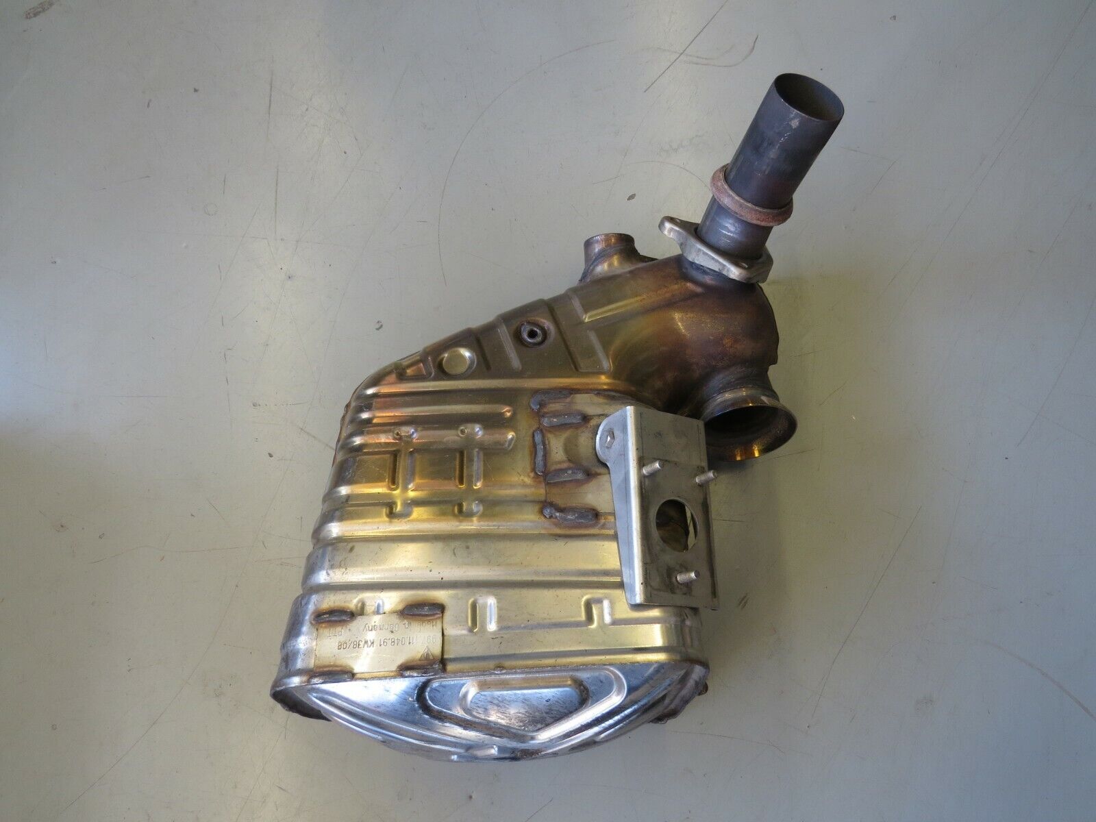 Porsche 911 997 Carrera 2005-2008 OEM Rear Right Side Exhaust Muffler - Image 4