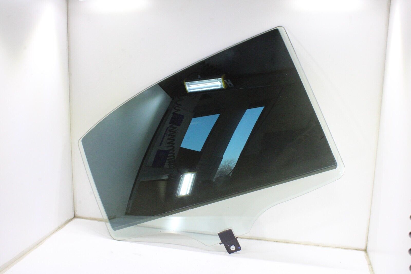 Mercedes-Benz S350 2009 2010 2011 2012 2013 OEM Rear Right Door Window Glass