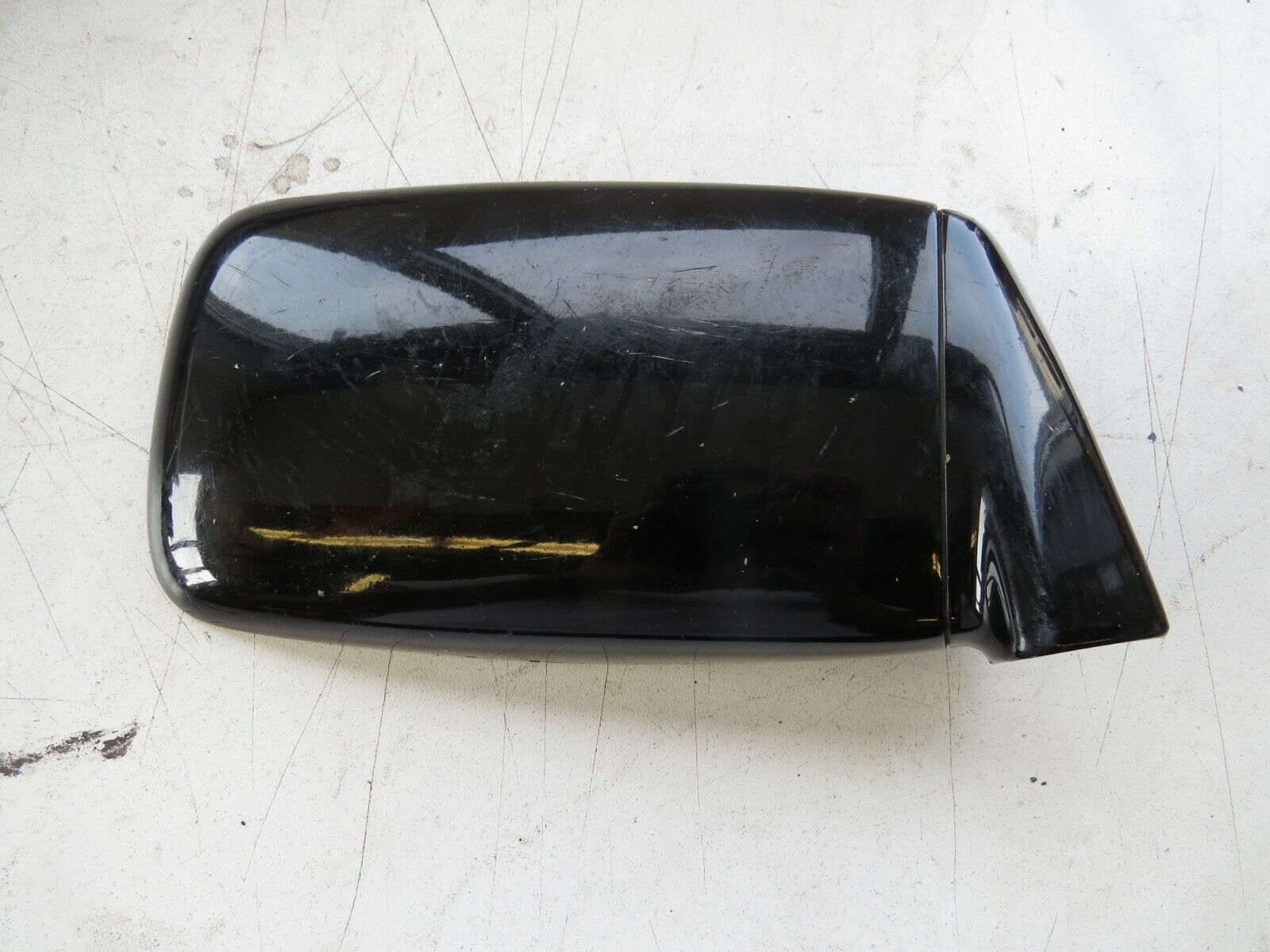 Porsche 911 924 928 944 1980-1986 OEM Right Side View Mirror Housing Cover – Image 2