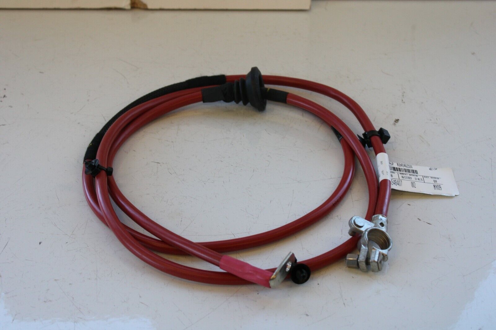 Mercedes GL350 ML320 ML350 2009 2010 OEM Positive Battery Cable - Image 2
