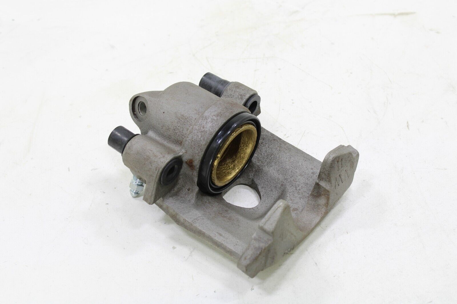 Volkswagen 1984-1999 OEM Rebuilt Brake Caliper Front Left – Image 2