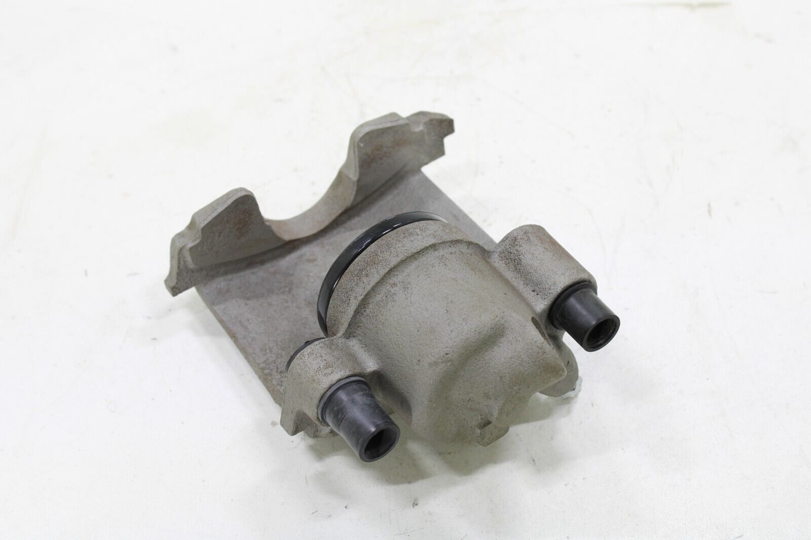 Volkswagen 1984-1999 OEM Rebuilt Brake Caliper Front Left – Image 6