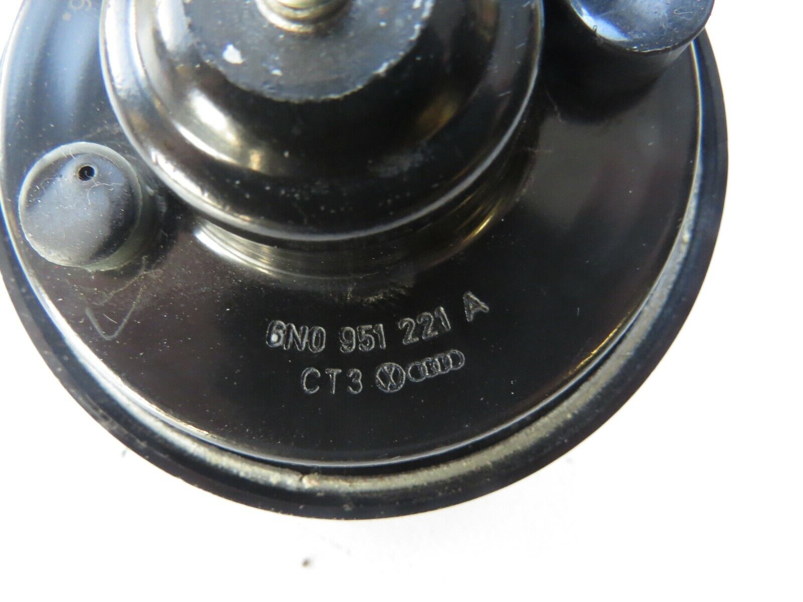 Porsche Cayenne 2003 2004 2005 2006 2007 2008 2009 2010 OEM Lower Tone Horn - Image 10