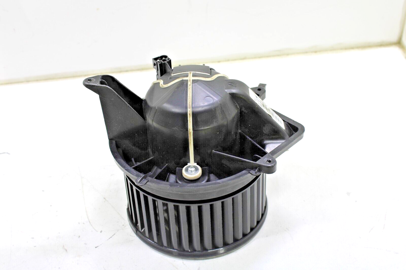 Mini Cooper 2007-2016 OEM HVAC Blower Motor – Image 3