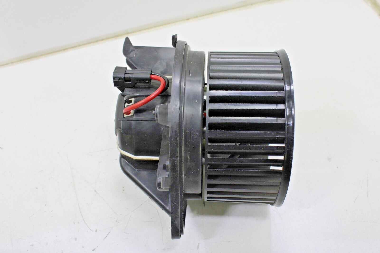Mini Cooper 2007-2016 OEM HVAC Blower Motor – Image 7