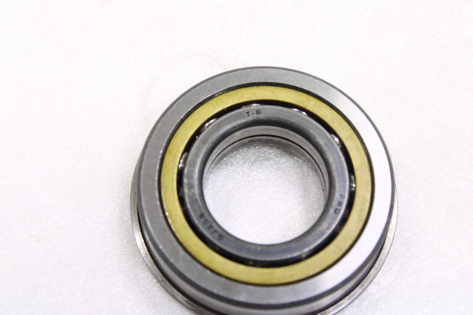Porsche 911 915 1972-1986 OEM 915 Transmission Mainshaft Bearing Center – Image 4