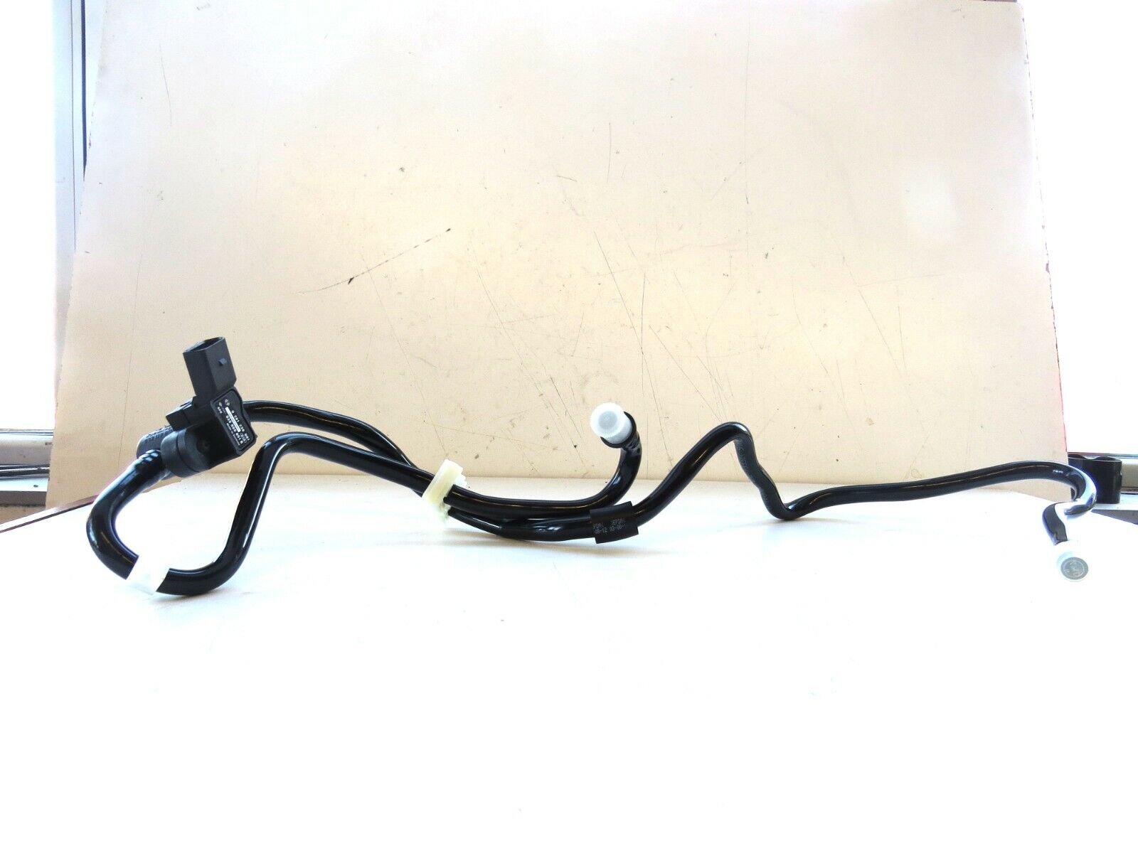 Bentley Continental Flying Spur 2003-2007 2008 2009 2010 OEM Vacuum Hose Pipe – Image 4