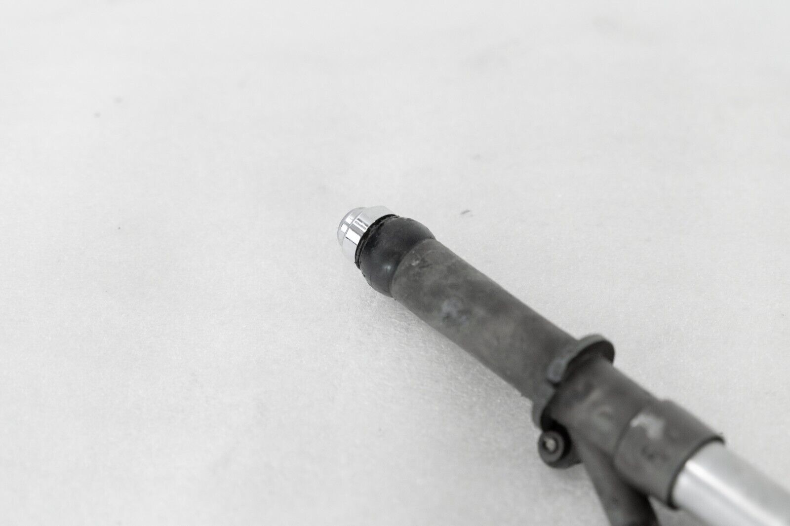 Mercedes SEL SEC Power Radio Antenna Mast OEM 1989-1991 Genuine OEM 1268200375 - Image 5