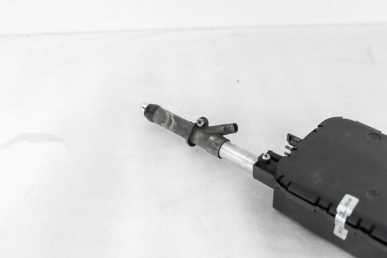 Mercedes SEL SEC Power Radio Antenna Mast OEM 1989-1991 Genuine OEM 1268200375 - Image 9
