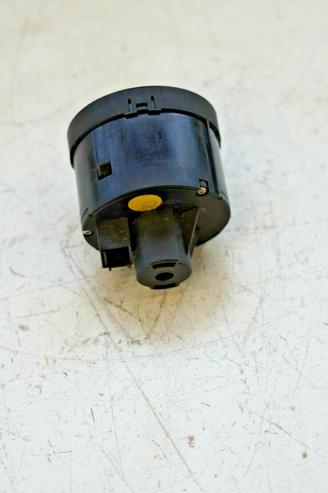Porsche Cayenne 2009-2010 OEM Front Headlight Fog Lamp Control Switch - Image 6
