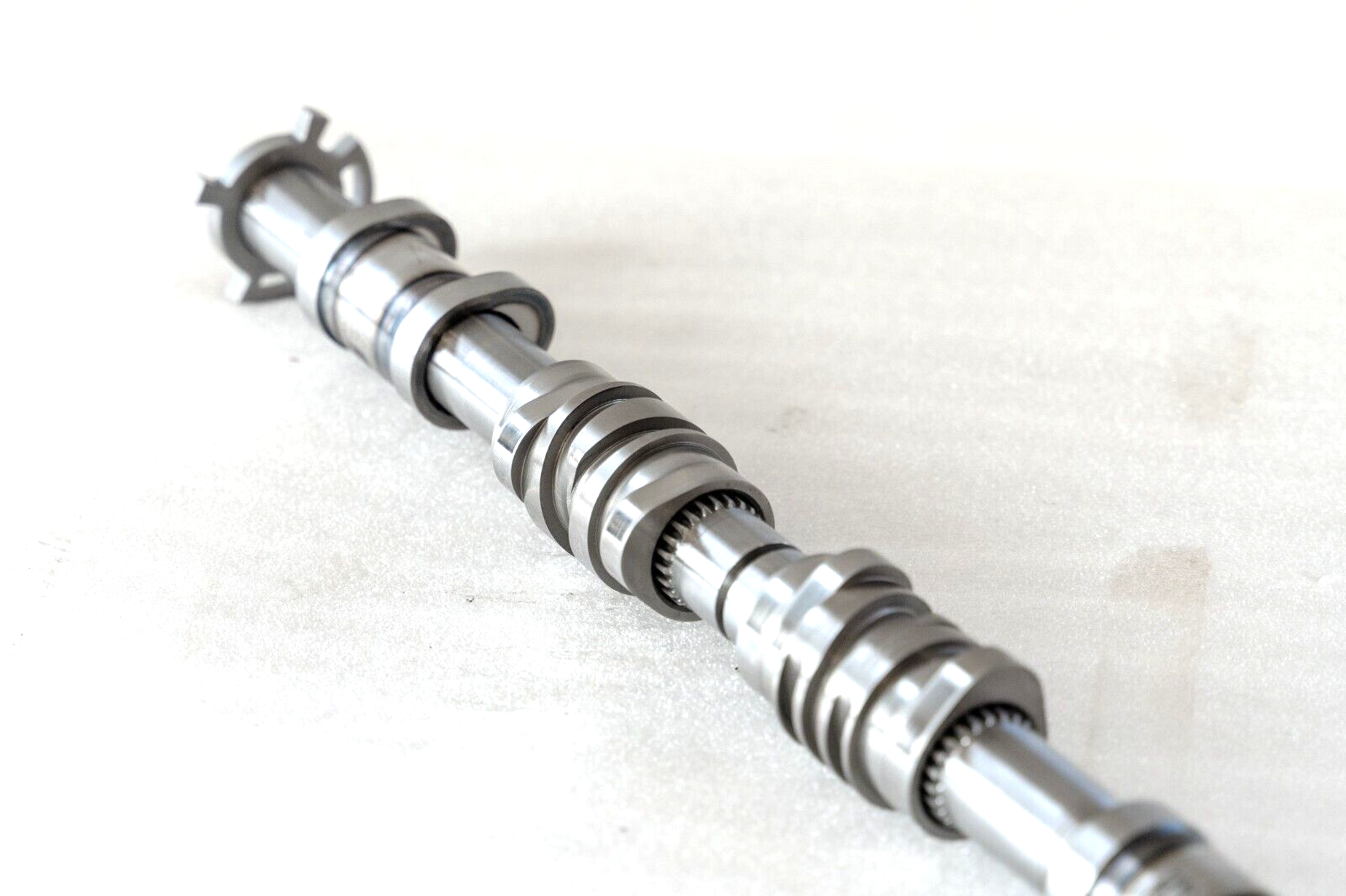 Bentley Continental Bentayga Flying Spur 4.0L V8 OEM Camshaft Exhaust RH Cyl 1-4 - Image 3