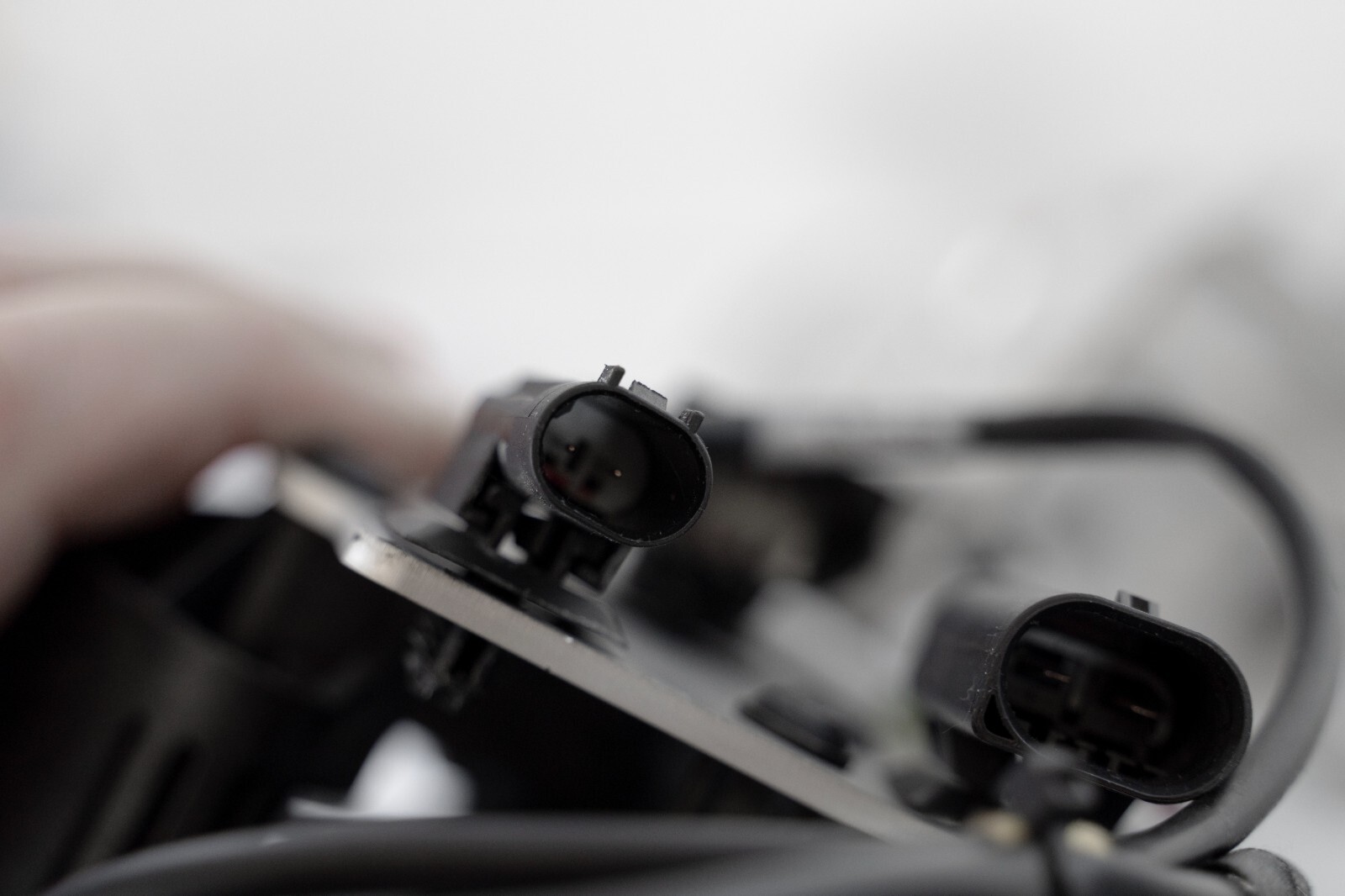 Rolls Royce Cullinan Spirit of Ecstasy Retraction Mechanism OEM 2018-2023 + Core - Image 12