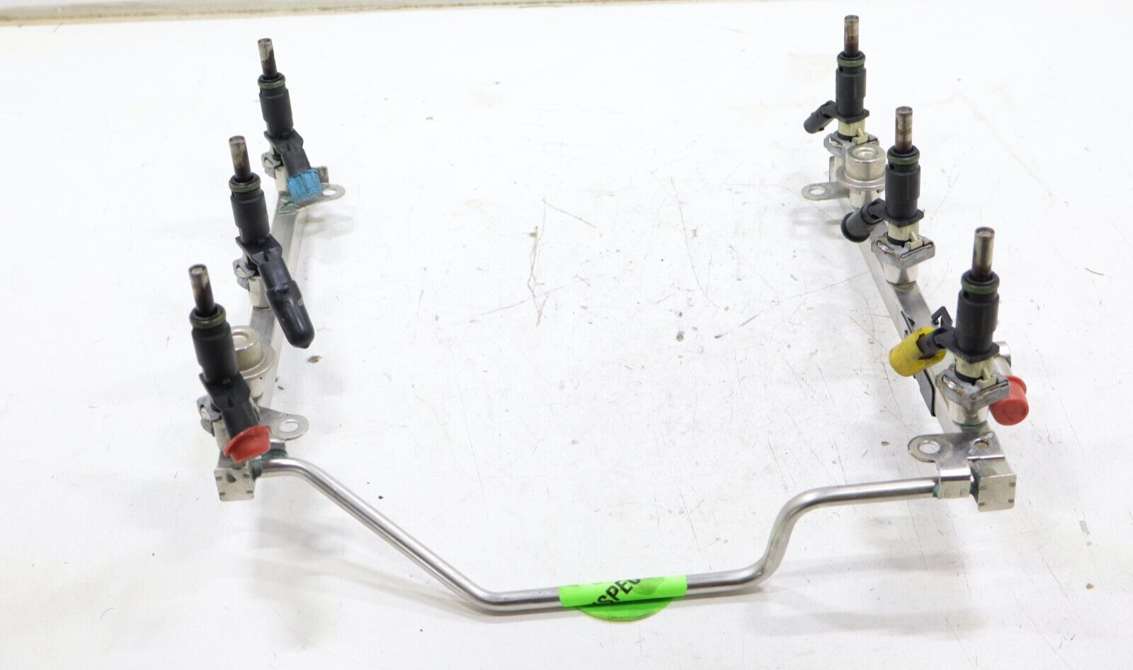 Mercedes C350 CLK350 E350 ML350 ML450 SLK350 2006-2013 OEM Fuel Rail w/Injectors - Image 2