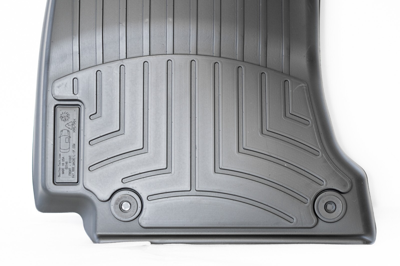 Mercedes GLC300 GLC43 GLC63 AMG 2016-2022 OEM All Season Rubber Floor Mat set – Image 12