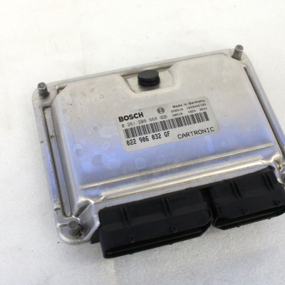 Porsche Cayenne 2005-2006 OEM ECM Electronic Control Module Unit ECU 95561860110