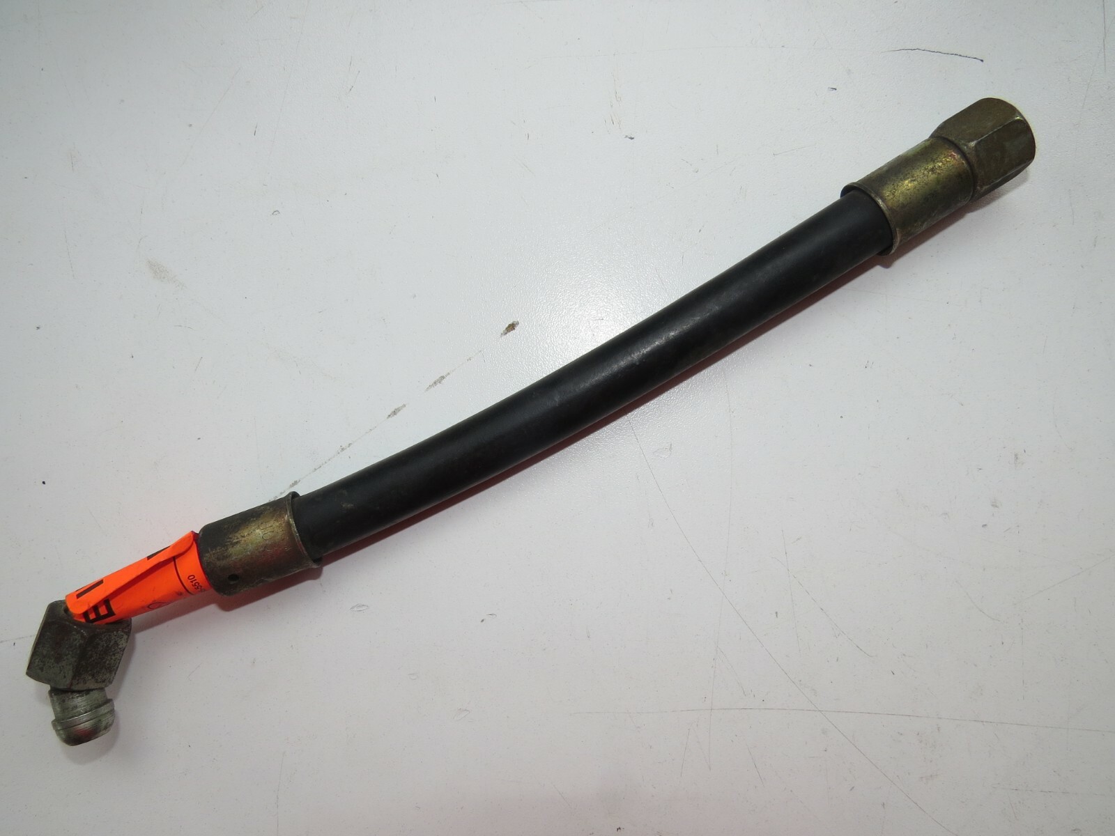 Porsche 911 1989-1994 OEM Fuel Line Pipe - Image 3