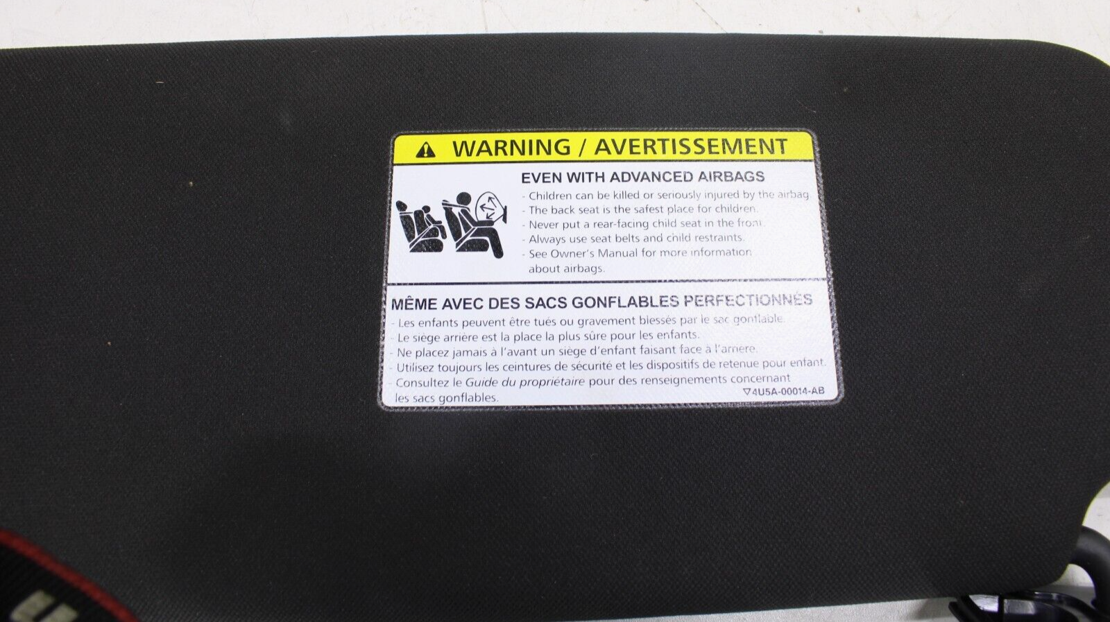 Land Rover Discovery 2017-2023 OEM Sun Visor Right (Passenger Side) - Image 4