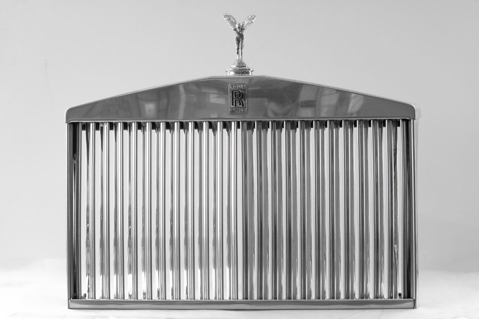 Rolls-Royce Silver Spirit OEM Vintage Radiator Shell Grille & Spirit of Ecstasy