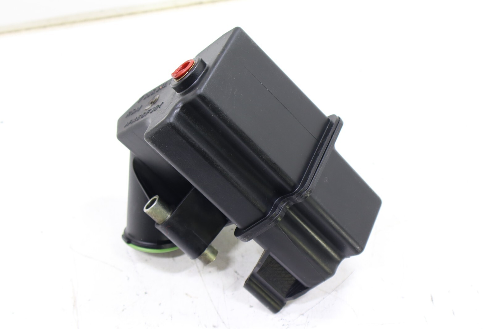 Porsche 911 Boxster Cayman 1997-2008 OEM Power Steering Reservoir Lower - Image 12