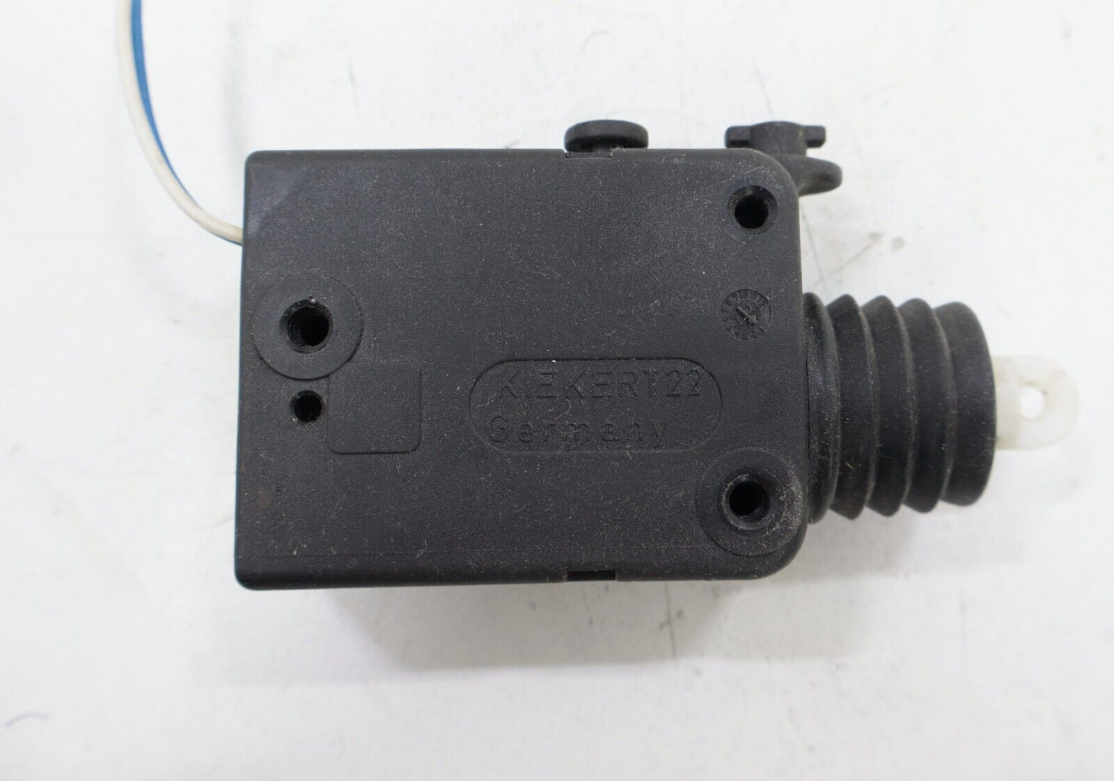 Mercedes G550 G63 AMG 2019-202 OEM Door Lock Actuator Motor Front Left or Right - Image 4