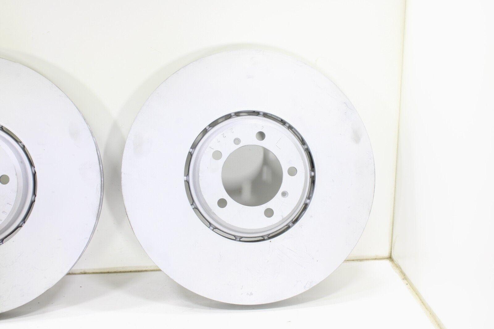 Bentley Continental GT 2018-2022 OEM Front Brake Disc Rotors Set - Image 3