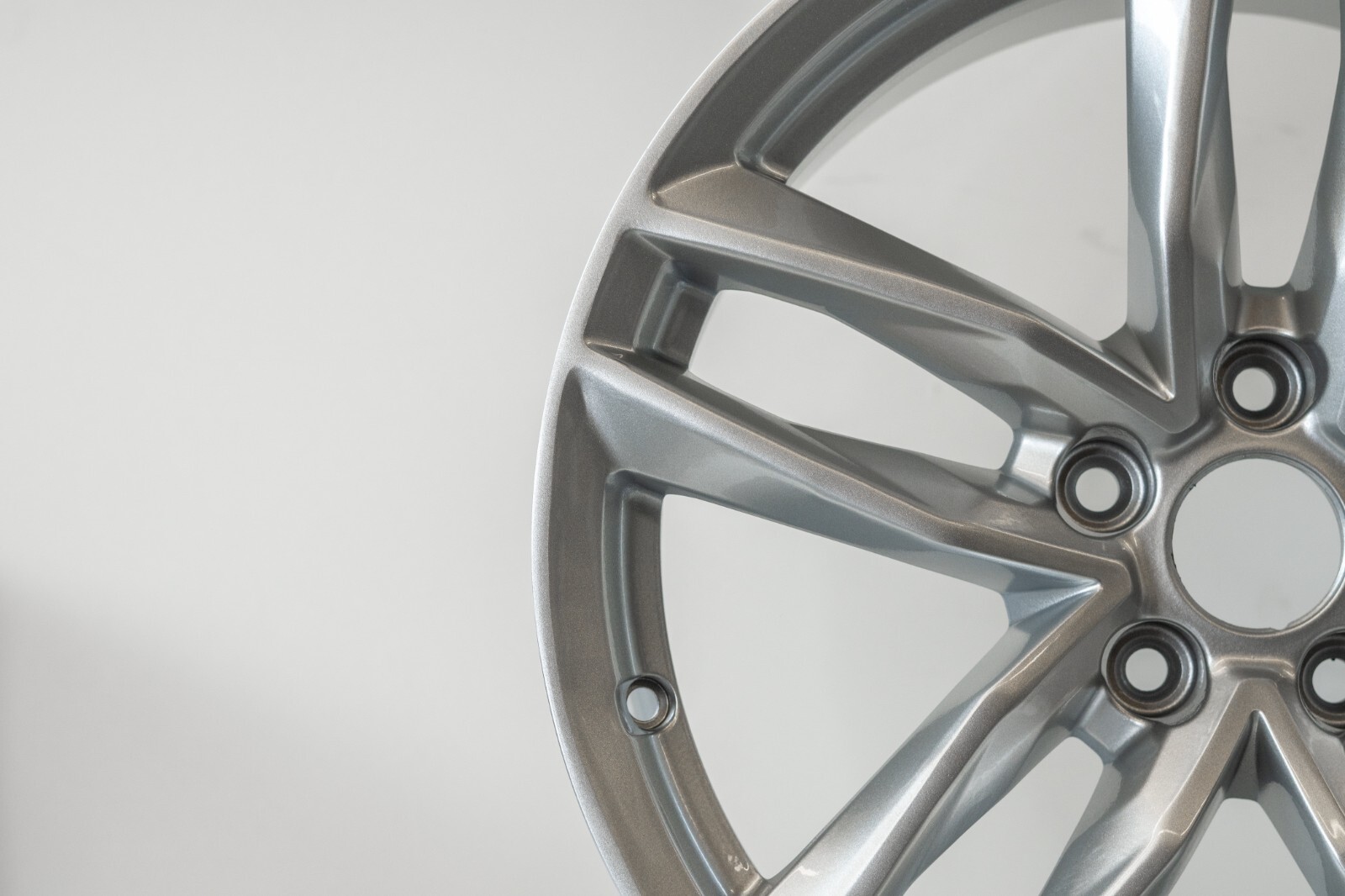 Audi A4 S4 18" inch rim OEM 2016 2017 2018 2019 2020 2021 Original Factory wheel - Image 6