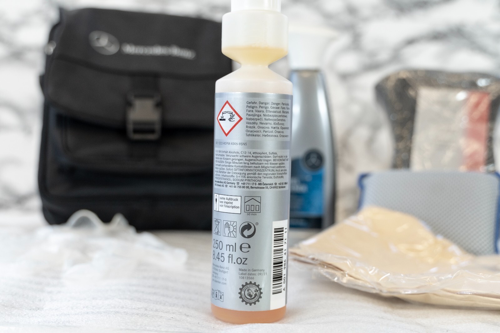 Mercedes-Benz Exterior car care kit with Case Genuine Original OEM New – Image 11