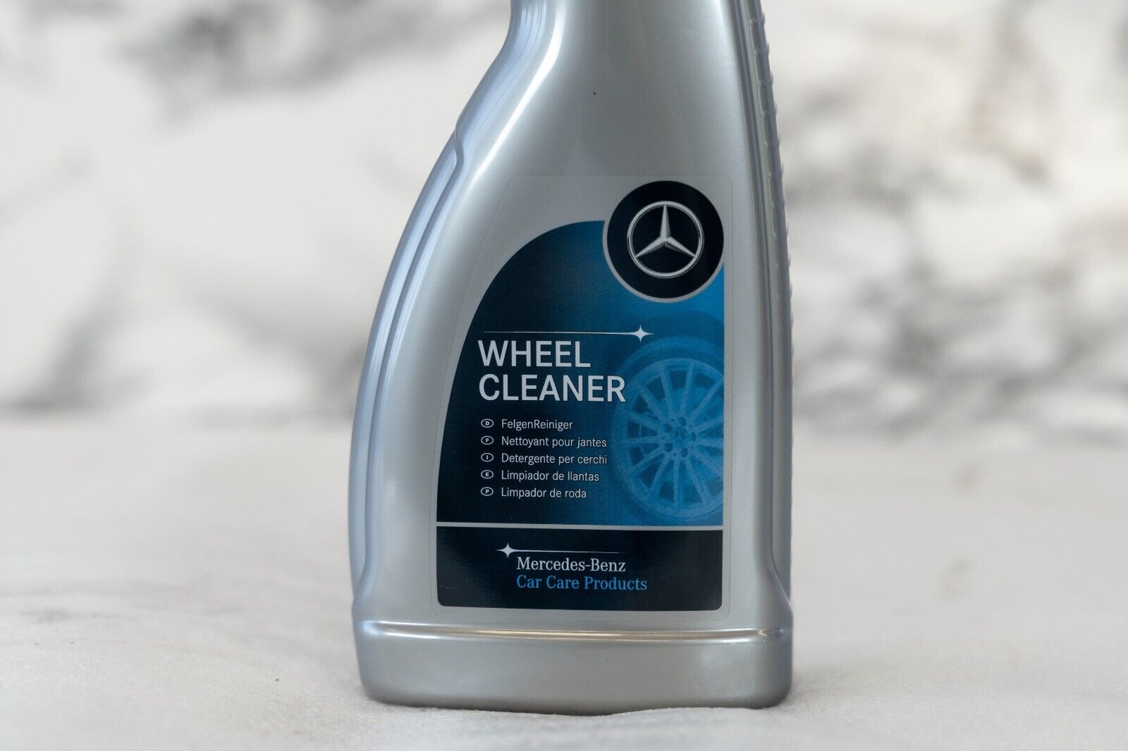 Mercedes-Benz Genuine Factory Wheel Cleaner New 0019863471 – Image 4
