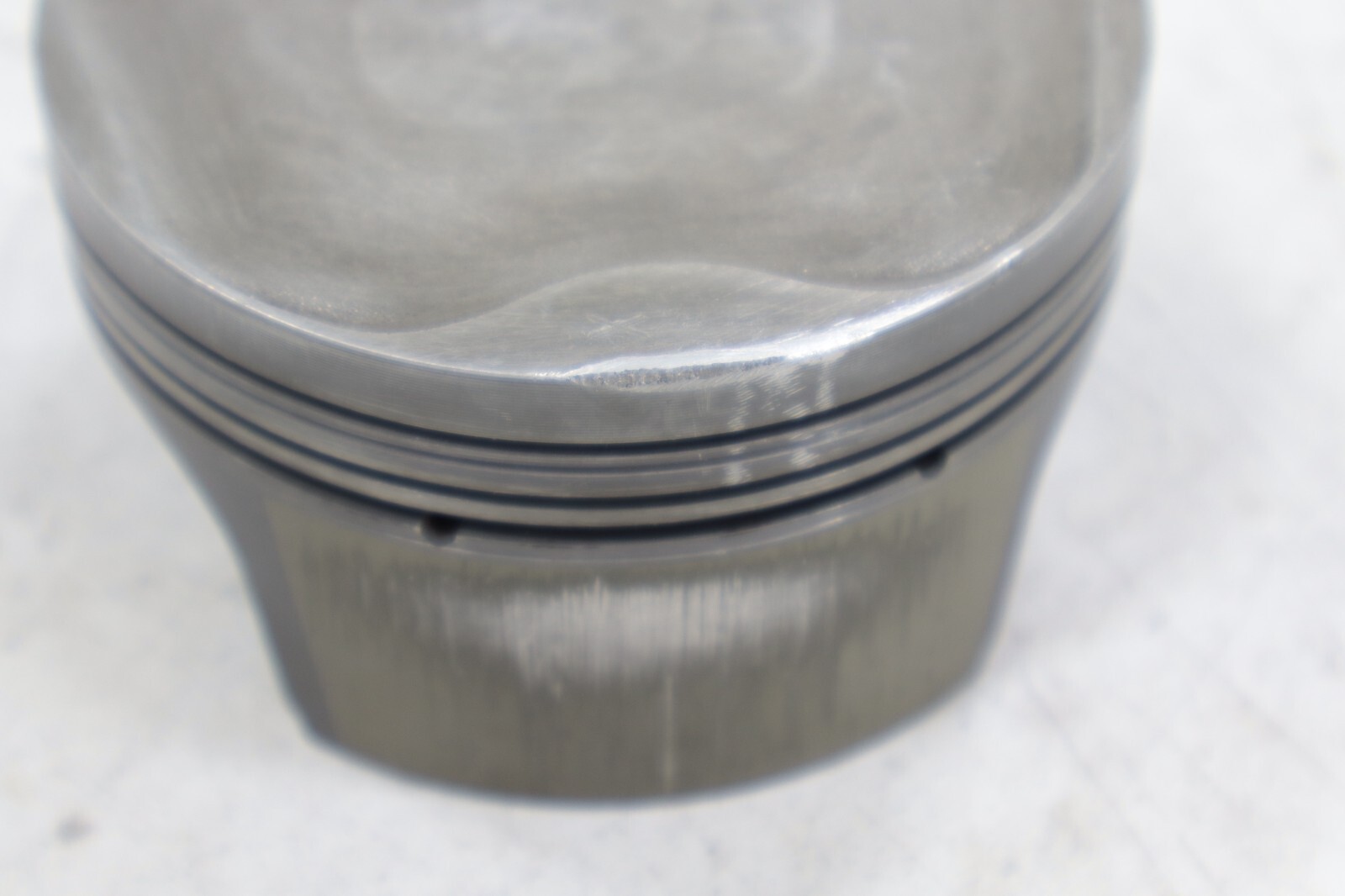 Porsche 911 996 3.4L 1999-2001 OEM Engine Piston #3 - Image 3