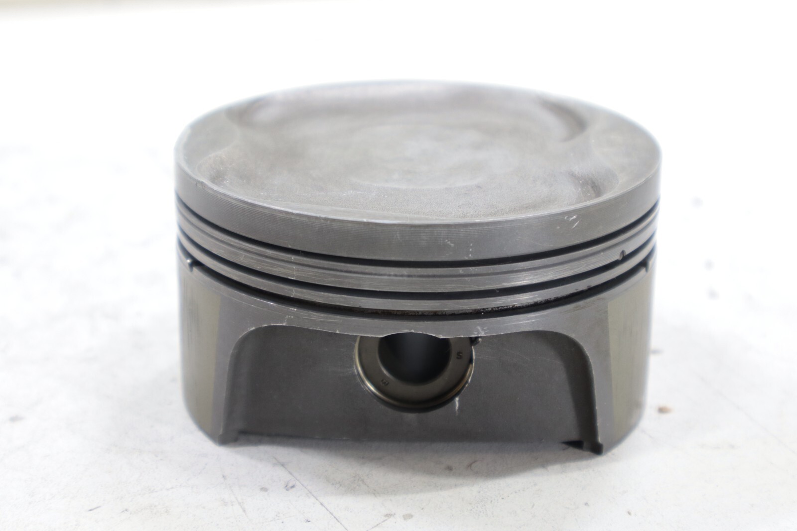 Porsche 911 996 3.4L 1999-2001 OEM Engine Piston #3 - Image 9