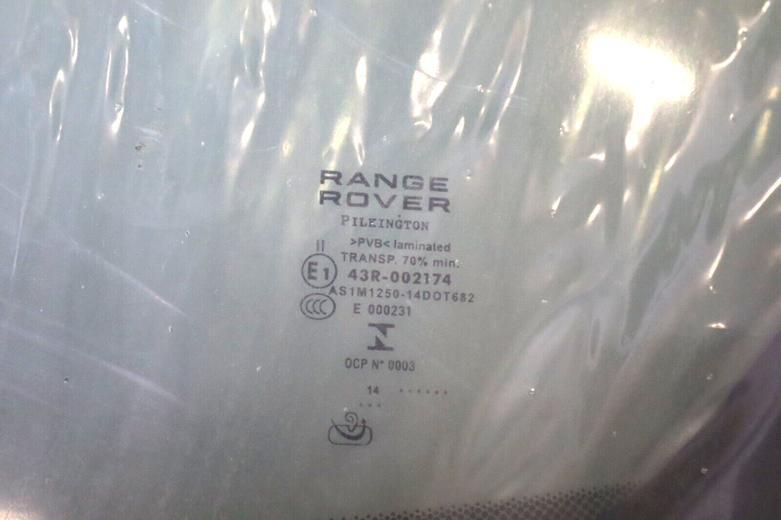 Range Rover Windshield Color Land Rover Range Rover Sport 2014-2016 OEM NEW Windshield Front - Part Boss