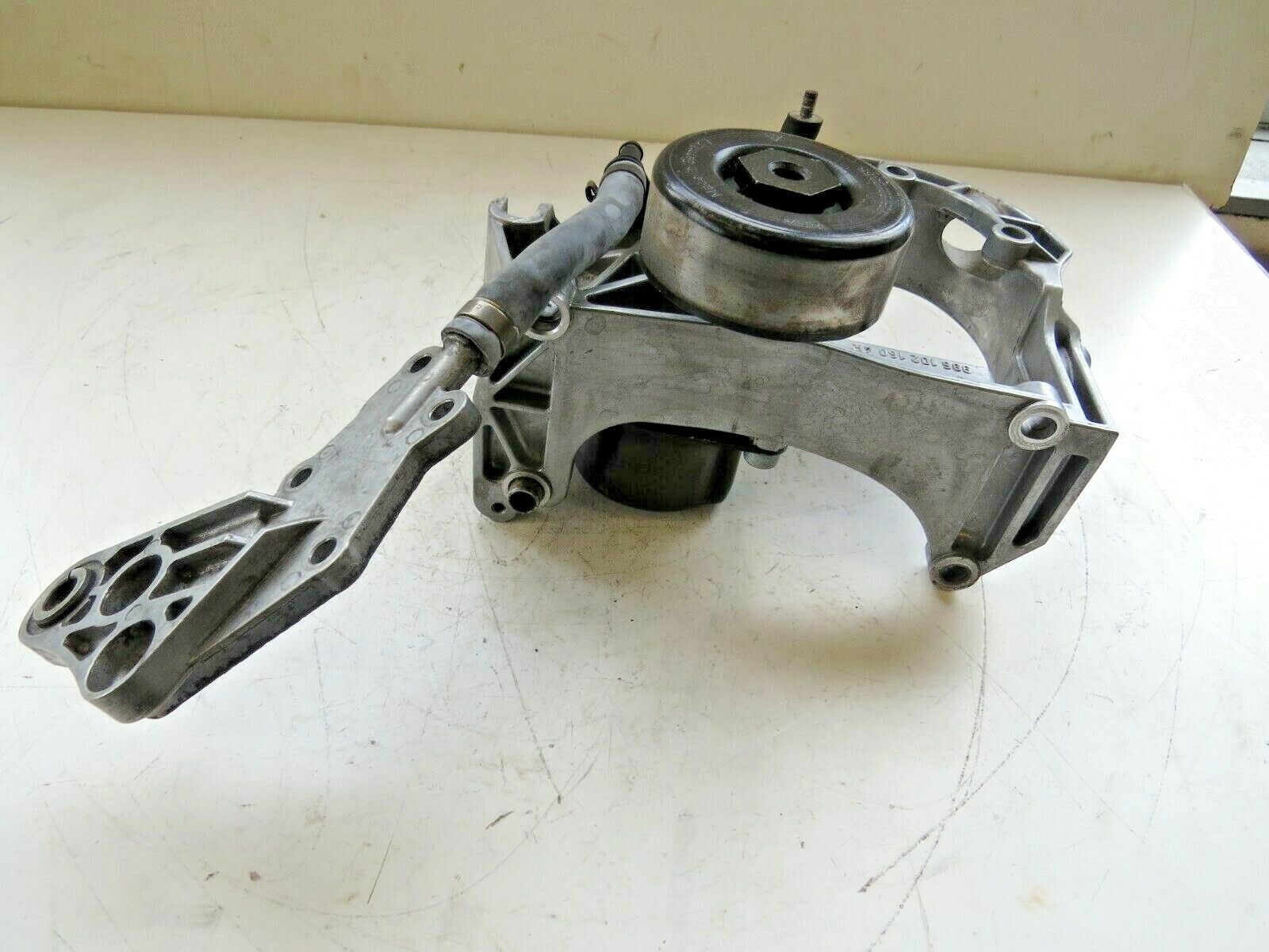 Porsche 911 2003-05 2006 2007 2008 OEM Power Steering Pump Bracket & Tensioner – Image 10