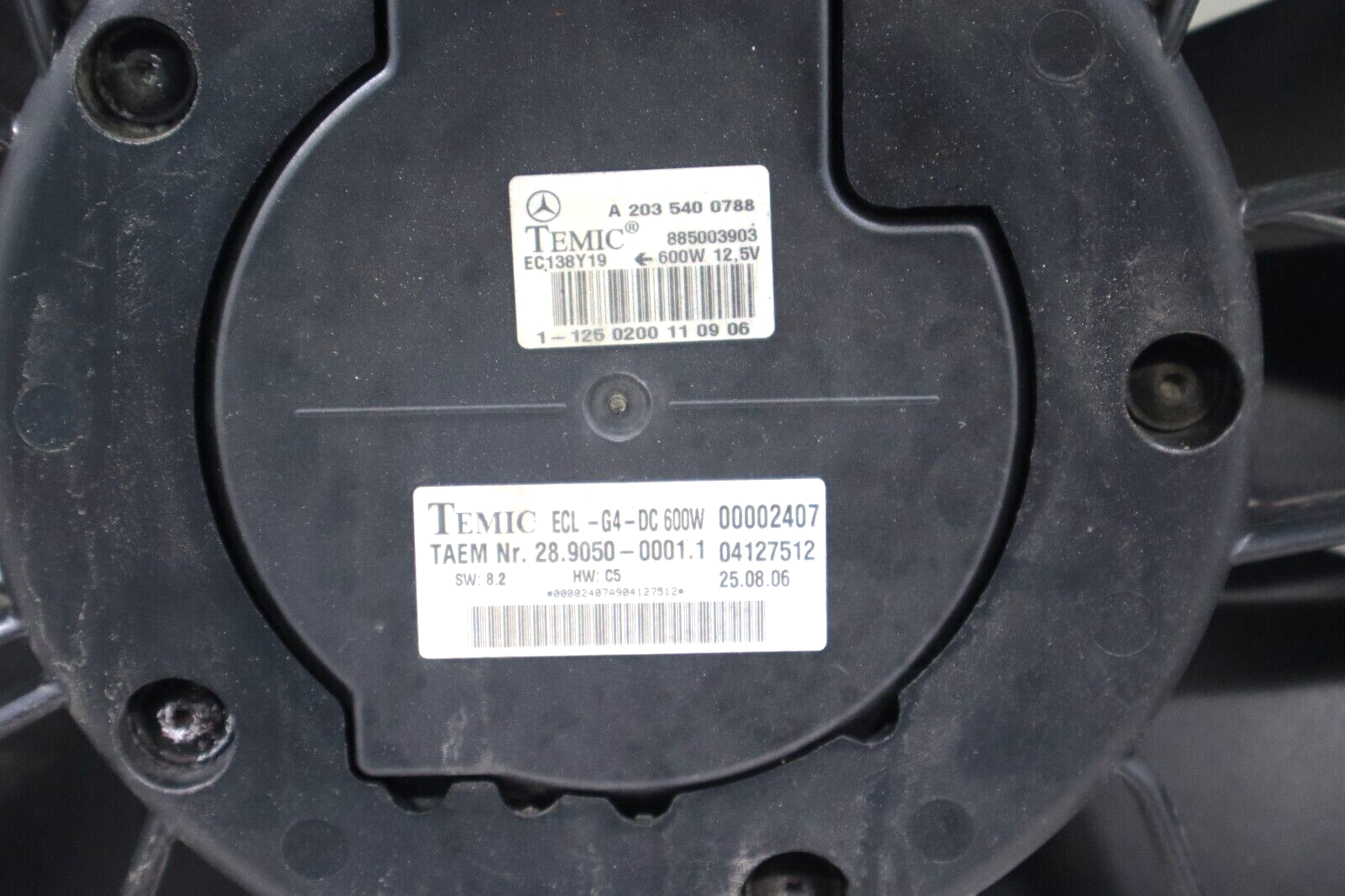 Mercedes C320 C350 CLK320 CLK350 CLK500 2004-2009 OEM Engine Cooling Fan w/Motor - Image 11