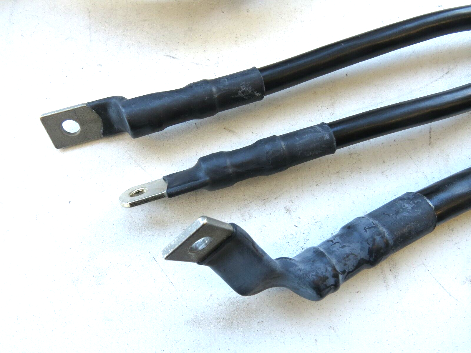 Bentley Continental GTC SS 2007-2011 OEM Wiring Set for Battery and Alternator - Image 9