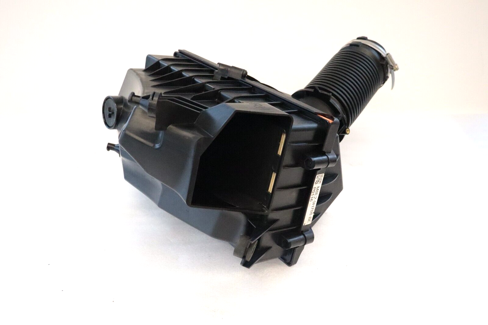 Land Rover Range Rover Sport 2022-2023 OEM Air Filter and Housing RH