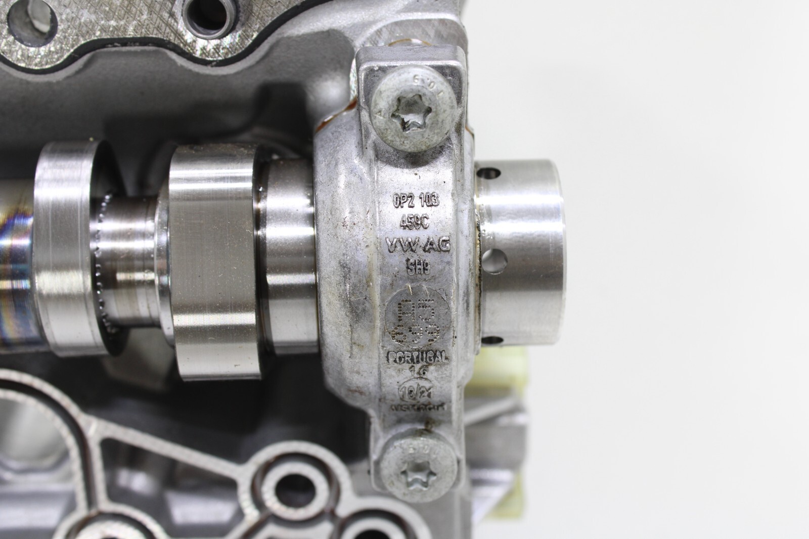 Audi RS7 Lamborghini Urus Bentley 2019- 2022 OEM 4L V8 Engine Valve Cover Right - Image 3