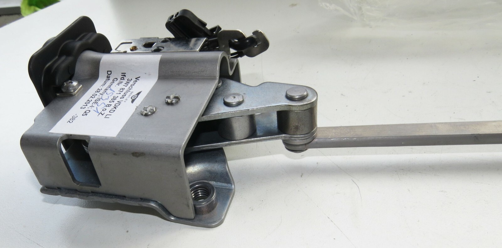 Bentley Continental 2006-2017OEM Convertible Right Roof Latch Mechanism Assembly - Image 6