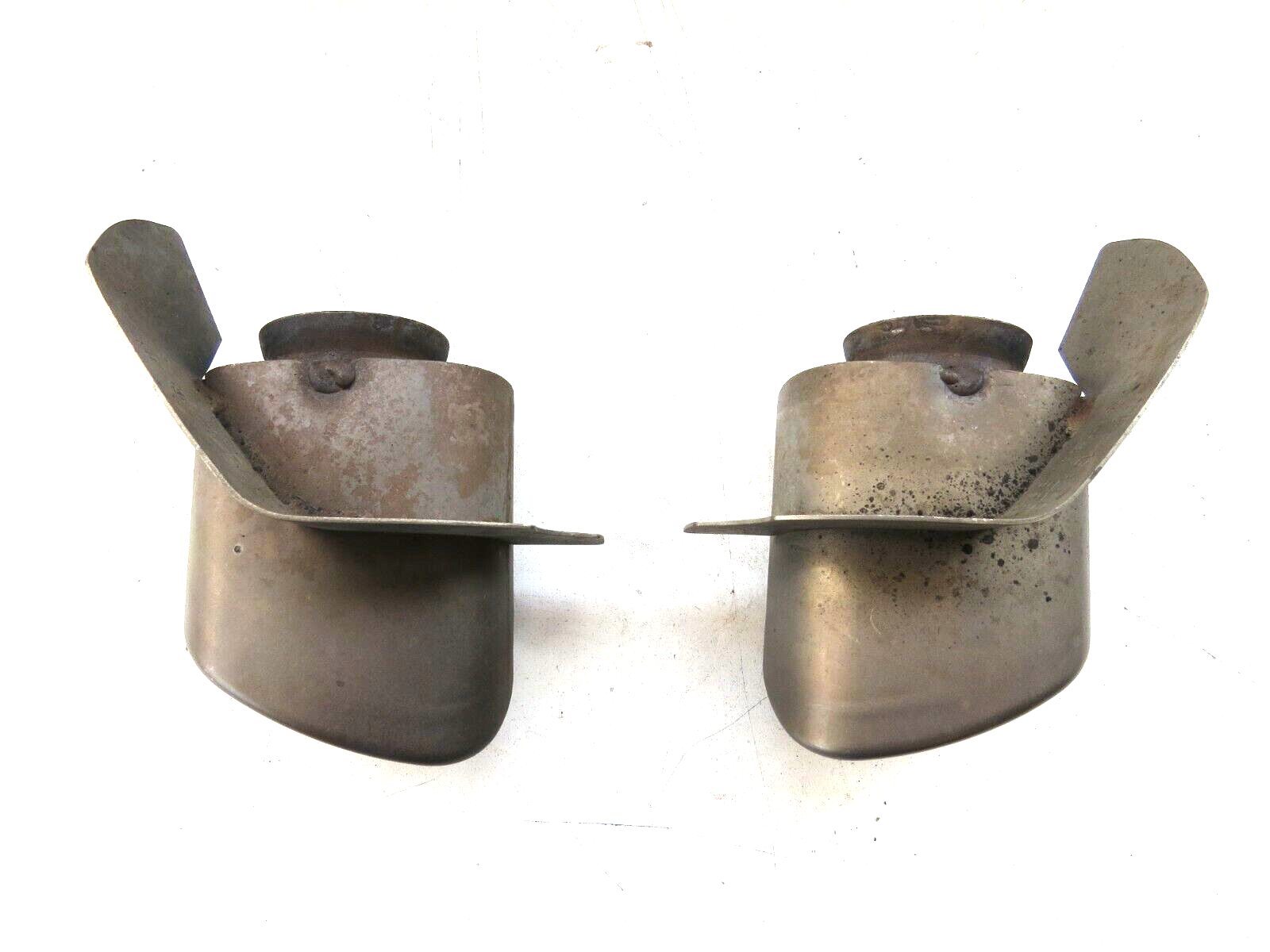 Porsche 911 3.6L 1995-1998 OEM Exhaust Tip Gillet Tailpipe Set (Rear LH & RH) – Image 3