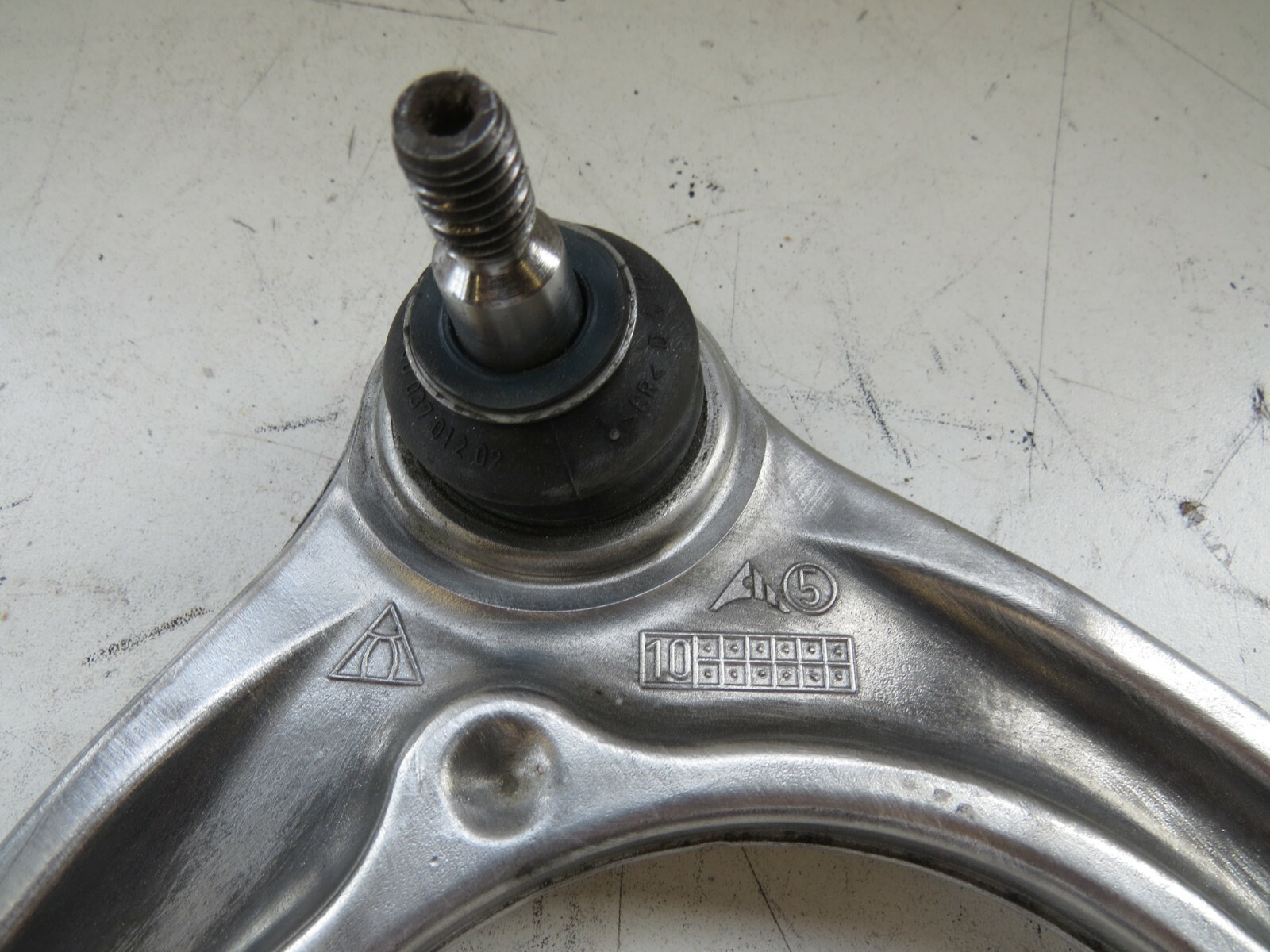 Mercedes-Benz C-Class S-Class 2006-2014 OEM Control Arm Front Right Upper - Image 8